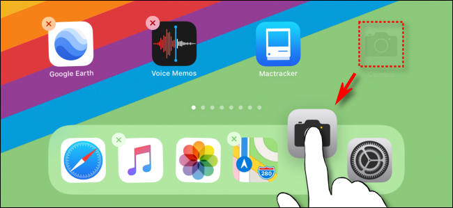 Drag icon to dock on iPad